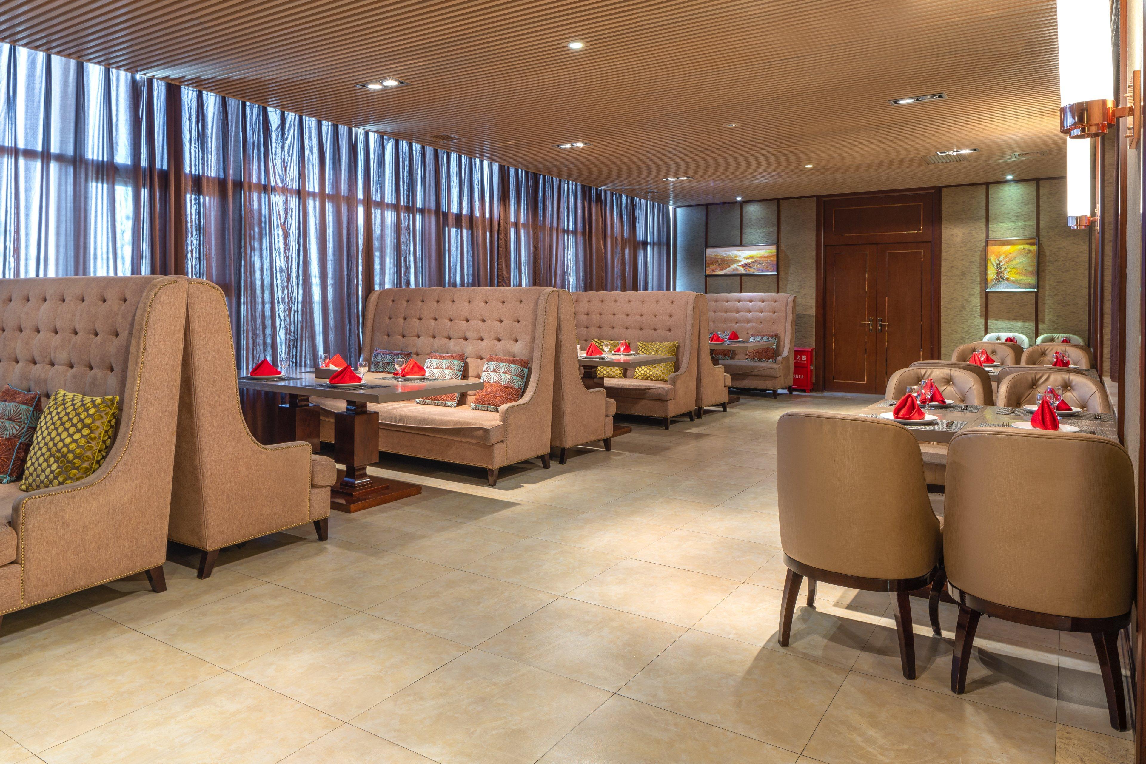 Holiday Inn & Suites Hulunbuir Exterior foto