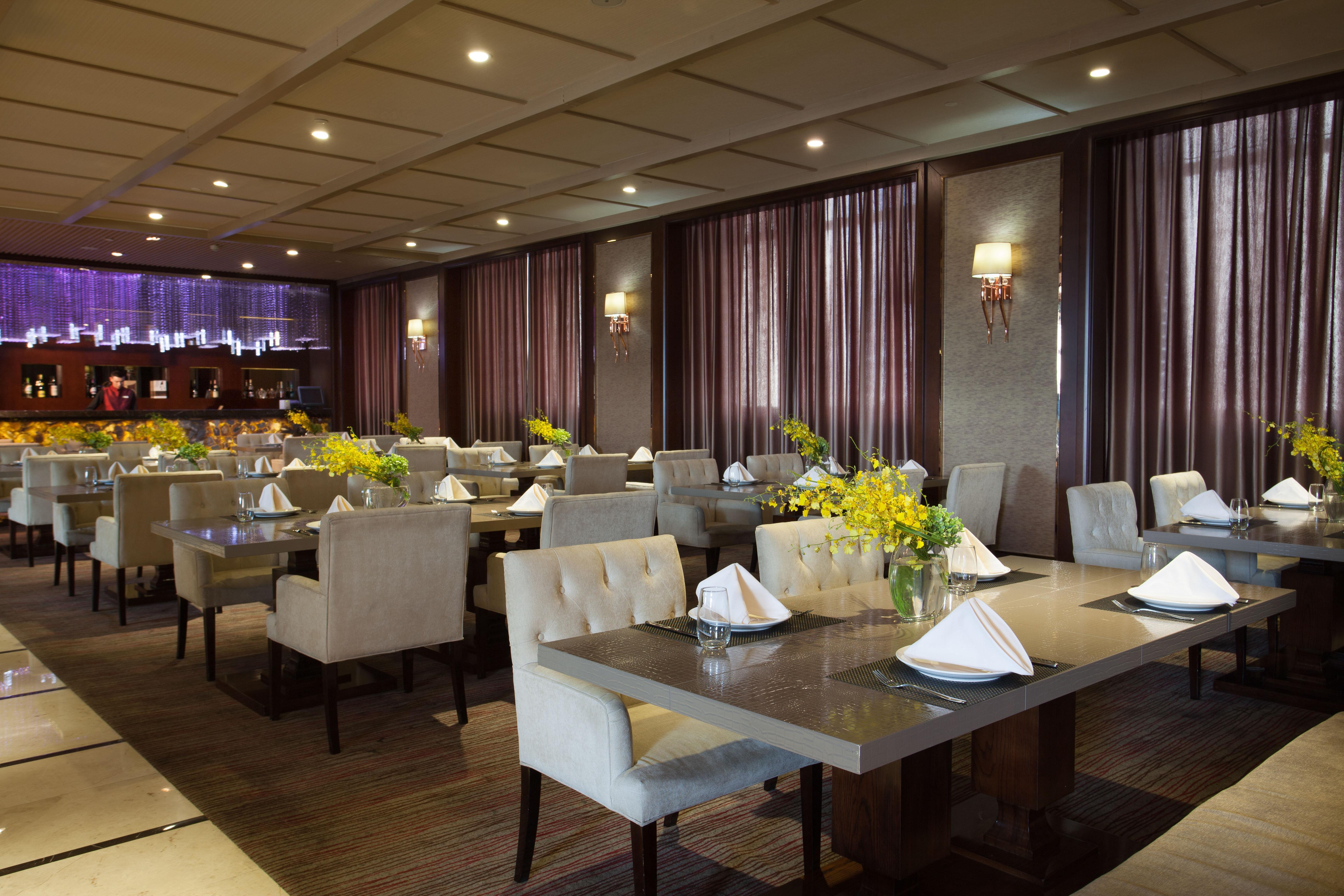 Holiday Inn & Suites Hulunbuir Exterior foto